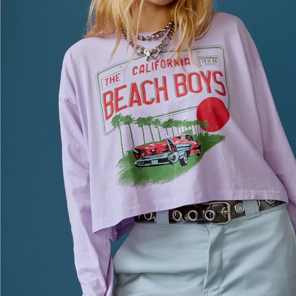 Daydreamer Tops - Daydreamer The Beach Boys Crop Long Sleeve - Lavender Bloom